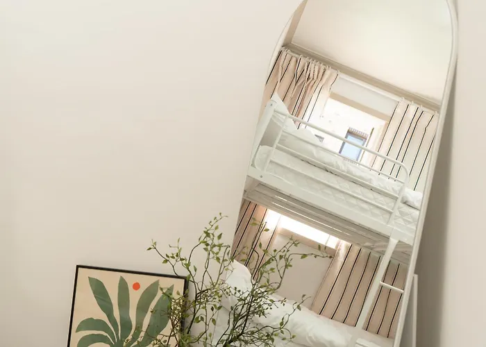 Apartment 무료주차 #가산코지하우스 #고척돔# 공항버스6분 # 독산동 *